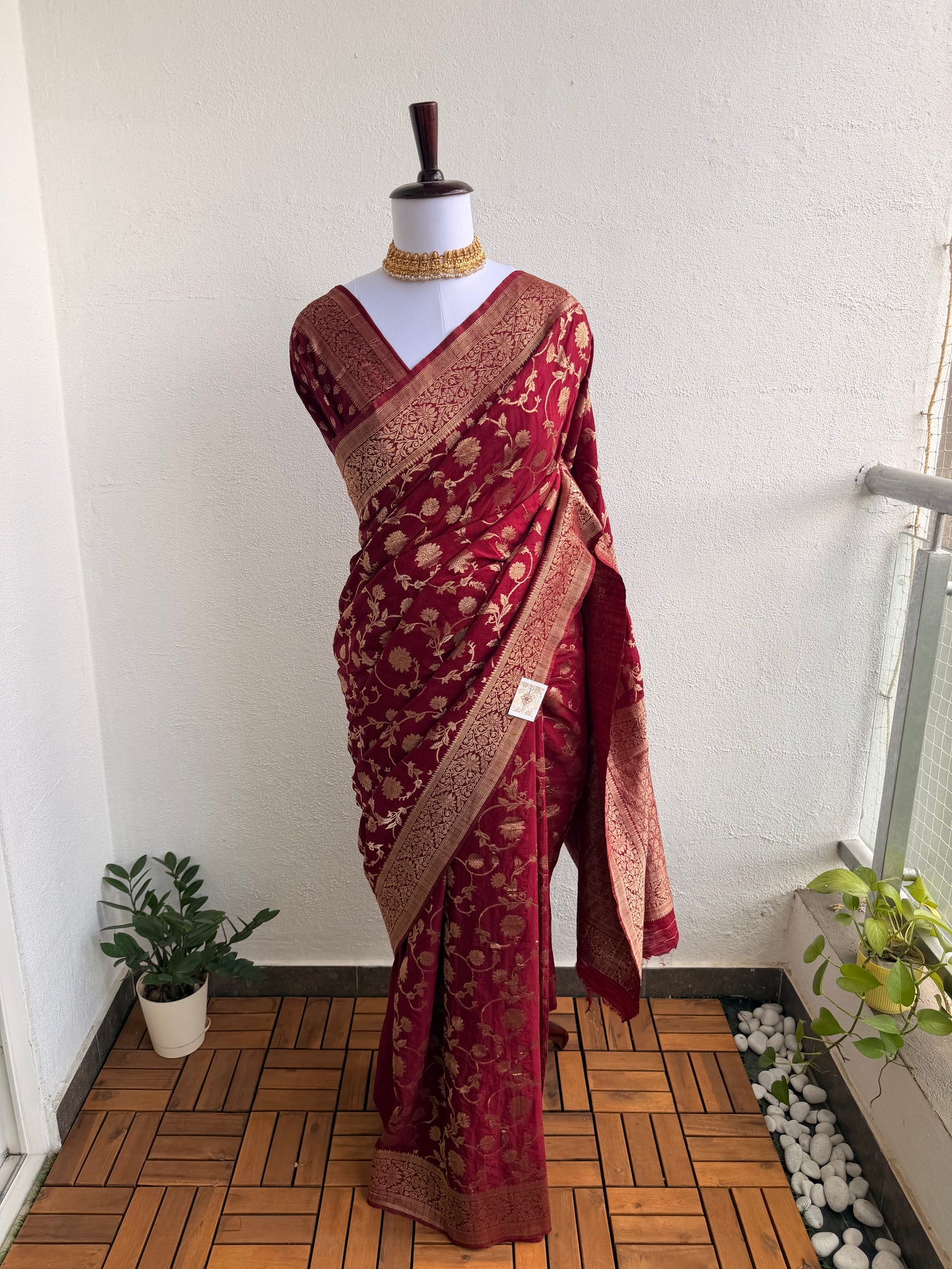 Deep Red Banarasi Munga Silk Saree