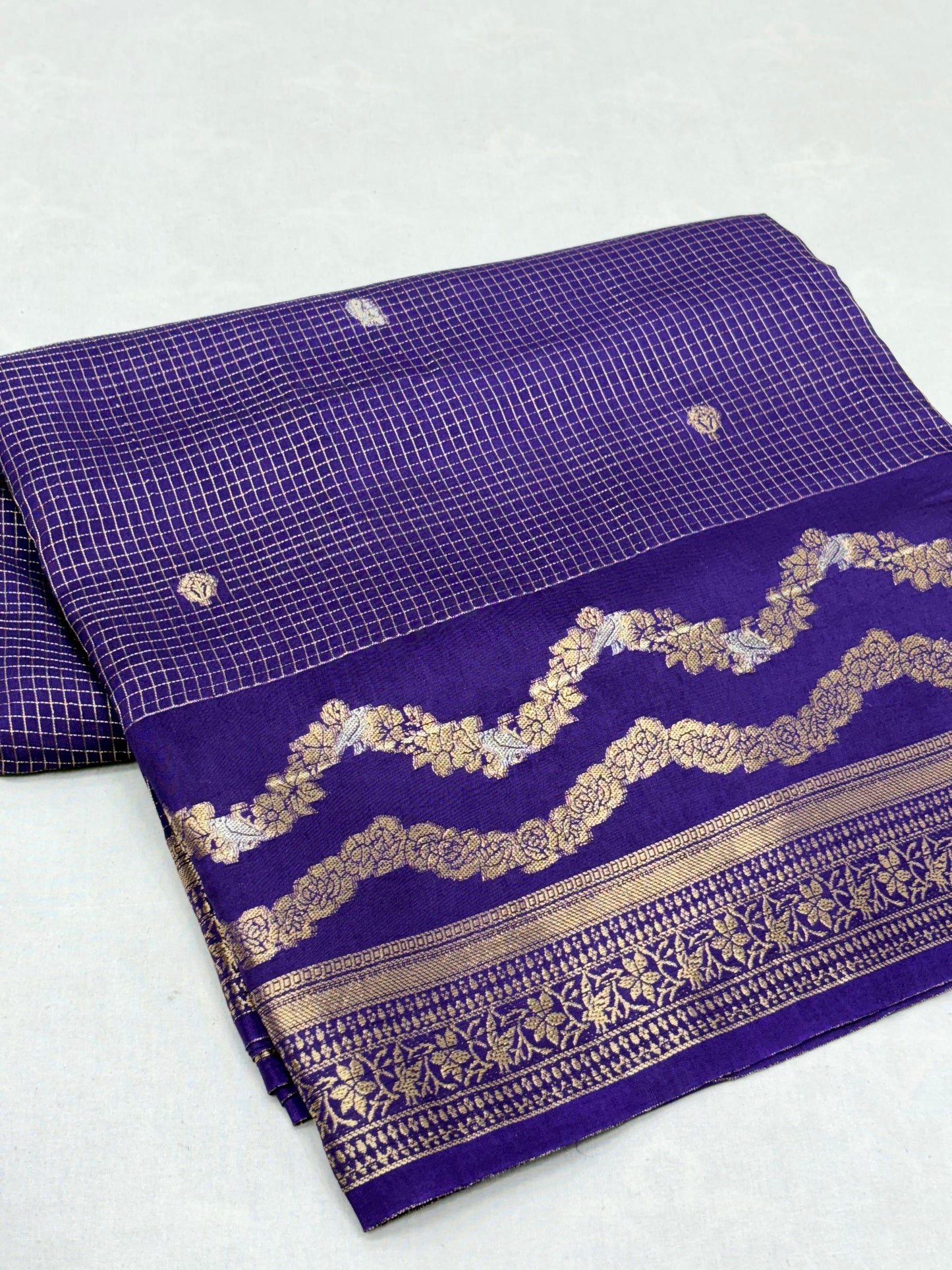 PURPLE LEHERIYA TEMPLE PURE DOLA SILK SAREE