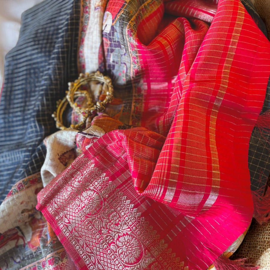 Black and Pink silk saree, black silk saree, Pink banarasi silk, Soft crepe silk, Printed dola silk
