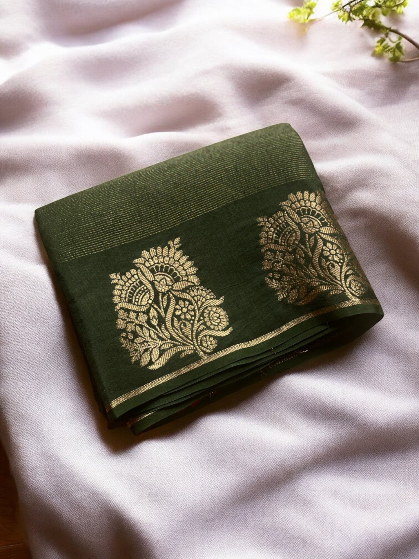 MEHANDI GREEN TEMPLE DOLA SILK SAREE