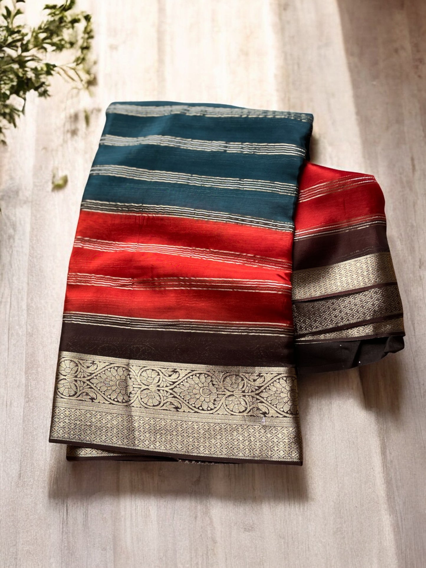 RUSTY ORANGE AND BROWN 3D PREMIUM CREPE SAREE