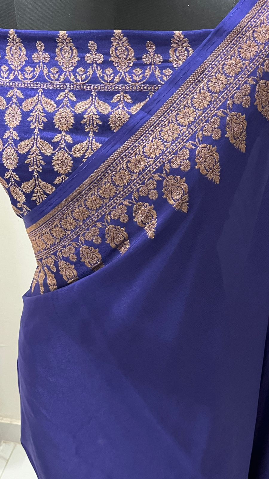 Blue Crepe banarasi saree,
chiffonsaree, lavender colour saree